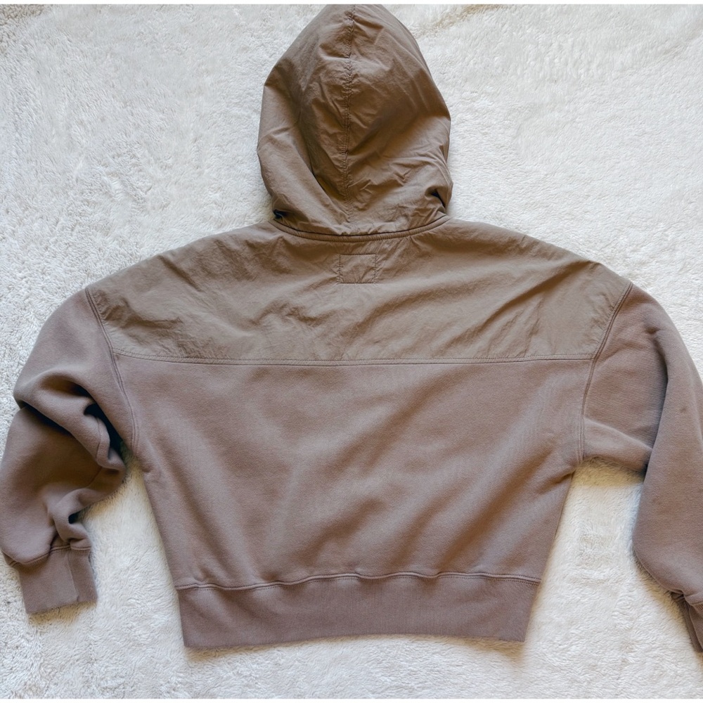A&F Soft Collection Cropped Hoodie - Picture 8 of 9